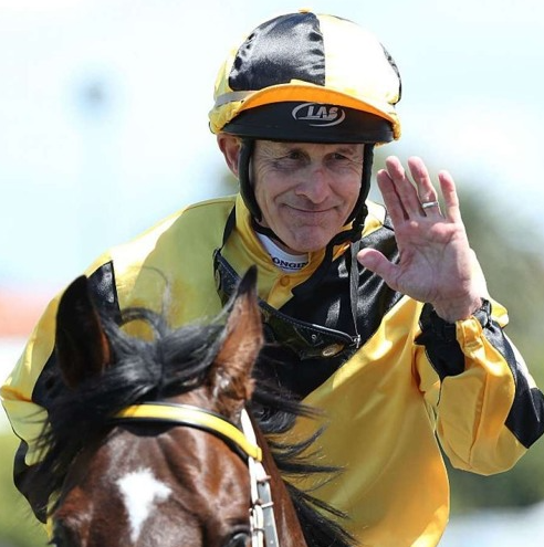 Legendary jockey Jeff Lloyd